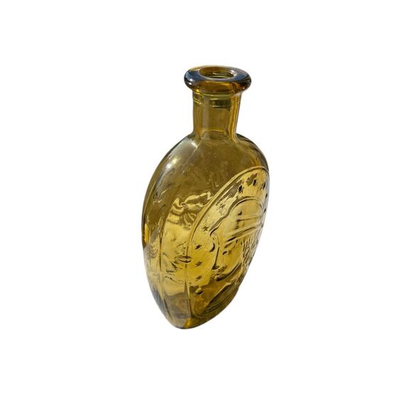 Vintage,American Eagle Decanter ,Lady Liberty 8 3/4''Golden Yellow, Bicentennial - Picture 5 of 11